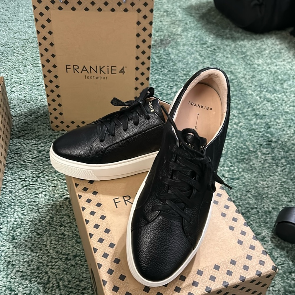 Final sale Frankie4 black leather sneakers